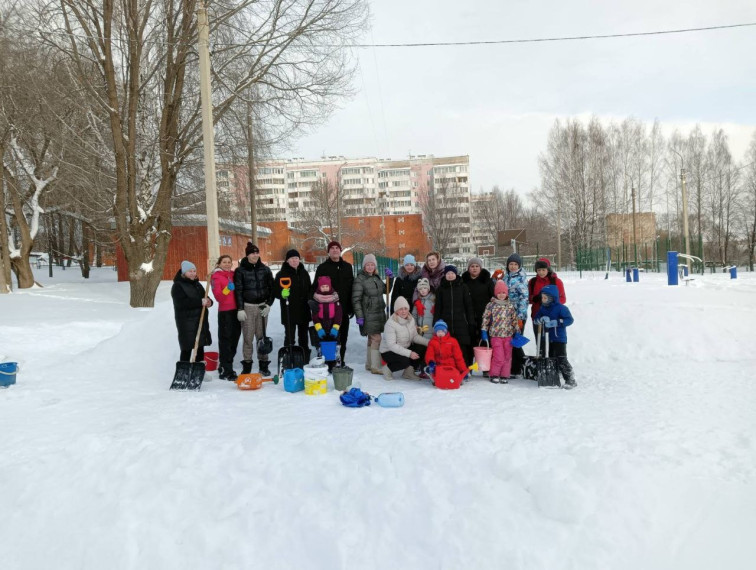 Зима– раздолье для зимних игр и забав.